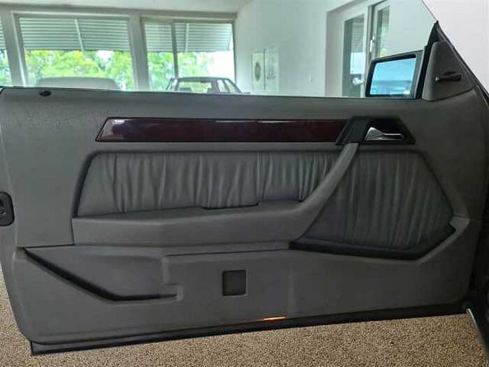 Mercedes-Benz 300 24V W124 **Rostfrei*H-Zulassung*