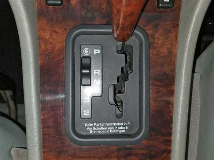 Mercedes-Benz 300 24V W124 **Rostfrei*H-Zulassung*