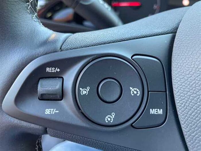 Opel Corsa Edition 1.2 Allwetterreifen*PDC hinten*Sitzheizung*Rückfahrkamera*uvm.