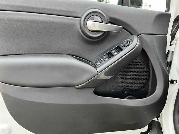 Fiat 500X mit Rückfahrkamera*LED*CarPlay