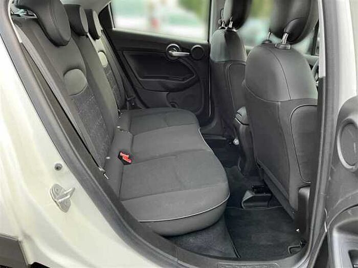 Fiat 500X mit Rückfahrkamera*LED*CarPlay